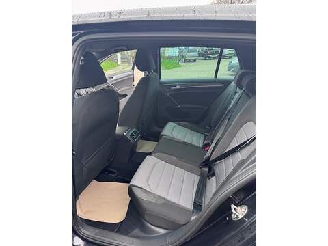 Volkswagen Golf TDI BlueMotion Tech R-Line - U1635