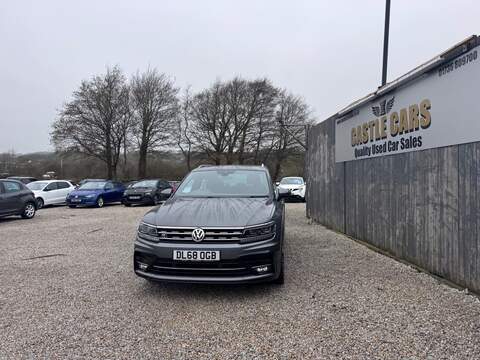 Volkswagen Tiguan TDI R-Line - U1642