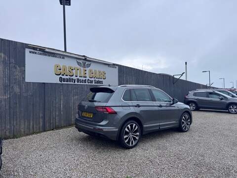 Volkswagen Tiguan TDI R-Line - U1642