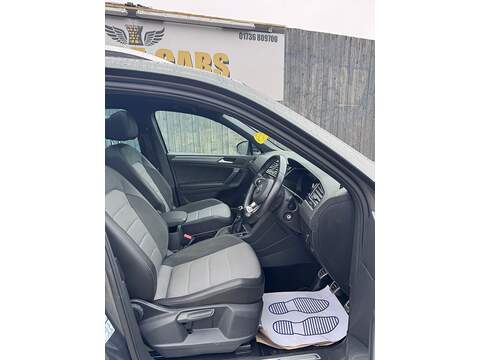 Volkswagen Tiguan TDI R-Line - U1642