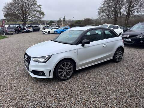 Audi A1 TFSI S line Style Edition - U1646
