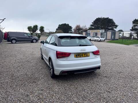 Audi A1 TFSI S line Style Edition - U1646