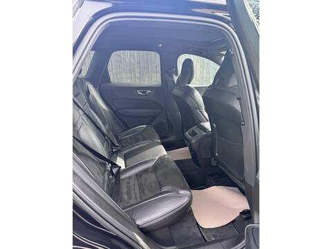 Volvo XC60 D5 PowerPulse R-Design - U1647