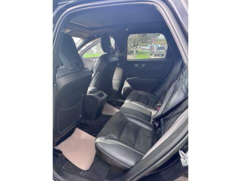 Volvo XC60 D5 PowerPulse R-Design - U1647