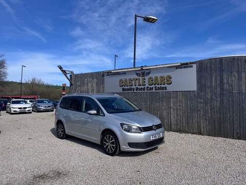 Volkswagen Touran TDI SE - U1649