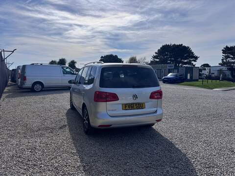 Volkswagen Touran TDI SE - U1649