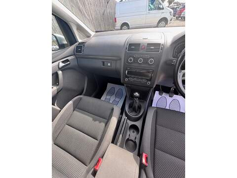 Volkswagen Touran TDI SE - U1649