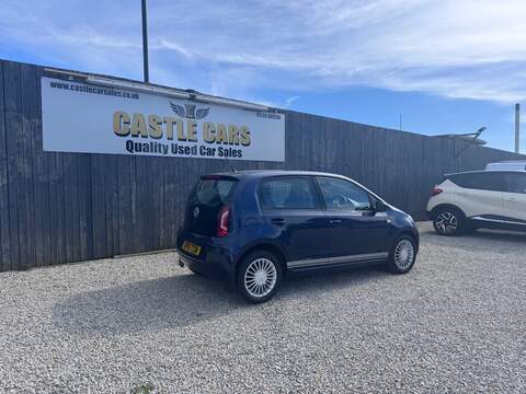 Volkswagen up! High up! - U1655