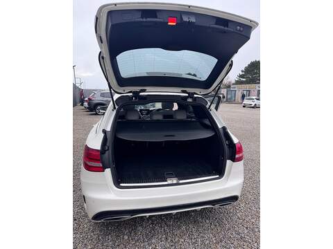 Mercedes-Benz C Class C250d AMG Line - U1656