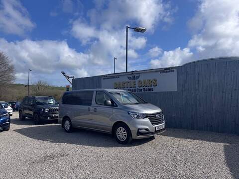 Hyundai i800 CRDi SE Nav - U1659