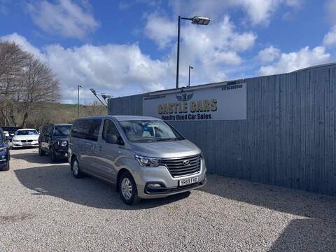 Hyundai i800 CRDi SE Nav - U1659