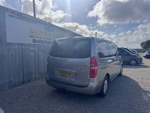 Hyundai i800 CRDi SE Nav - U1659