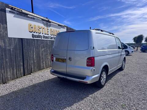 Volkswagen Transporter TDI T28 BlueMotion Tech Highline - U1667