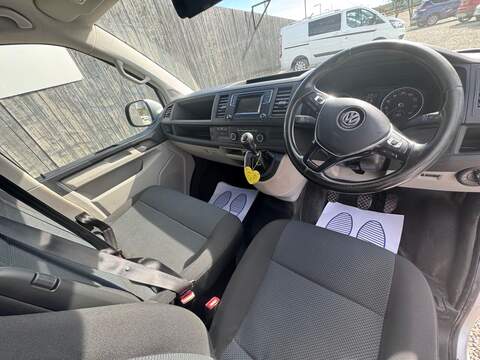 Volkswagen Transporter TDI T28 BlueMotion Tech Highline - U1667