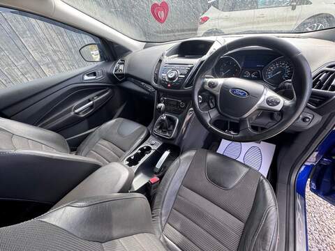 Ford Kuga TDCi Titanium - U1673