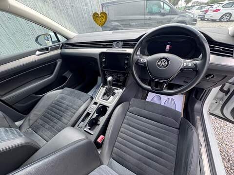Volkswagen Passat TDI GT - U1678
