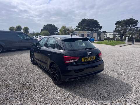 Audi A1 TDI S line - U1679