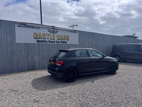 Audi A1 TDI S line - U1679