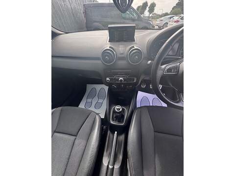 Audi A1 TDI S line - U1679