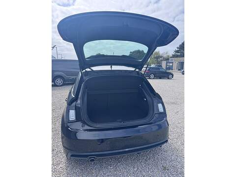 Audi A1 TDI S line - U1679