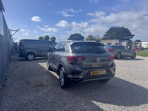 Volkswagen T-Roc TDI SEL - U1682
