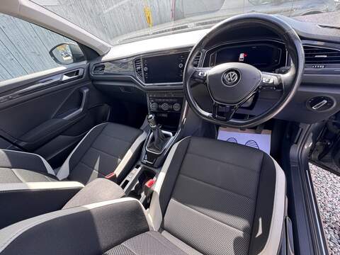 Volkswagen T-Roc TDI SEL - U1682