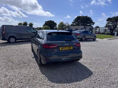 Audi S3 TFSI Black Edition - U1683