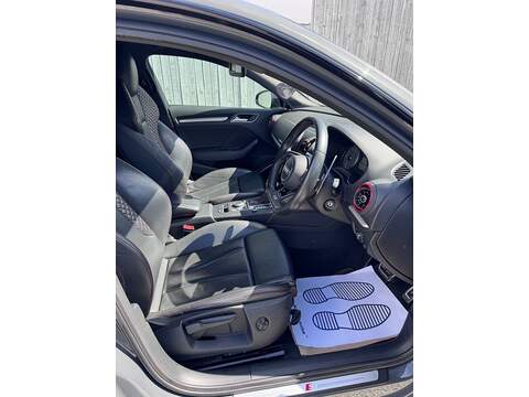 Audi S3 TFSI Black Edition - U1683