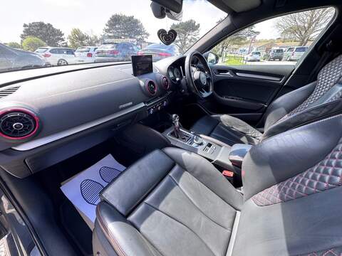 Audi S3 TFSI Black Edition - U1683