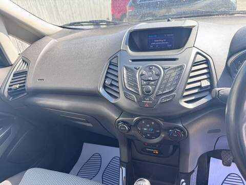 Ford EcoSport T EcoBoost Zetec - U1686