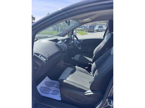 Ford EcoSport T EcoBoost Zetec - U1686