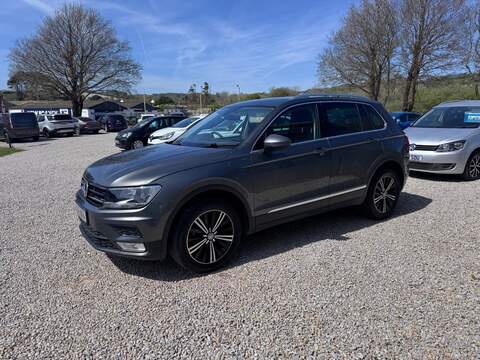 Volkswagen Tiguan TDI BlueMotion Tech SE - U1688