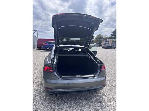 Audi A5 TDI Black Edition - U1691