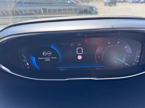 Peugeot 3008 BlueHDi Allure Premium - U1692