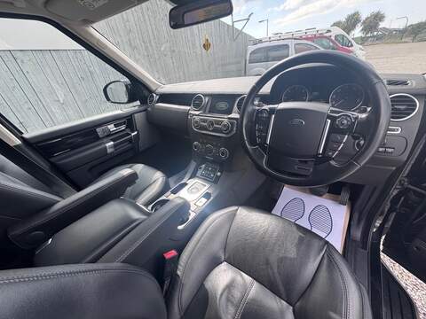 Land Rover Discovery 4 SD V6 HSE - U1693