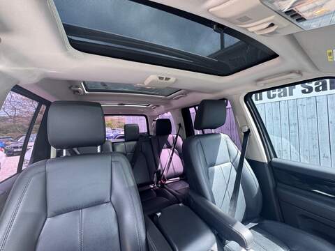 Land Rover Discovery 4 SD V6 HSE - U1693