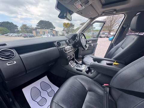 Land Rover Discovery 4 SD V6 HSE - U1693