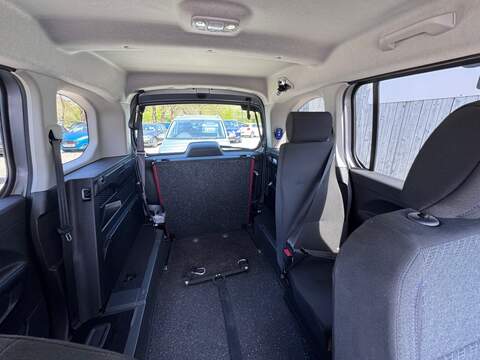 Peugeot Rifter BlueHDi Allure - U1694