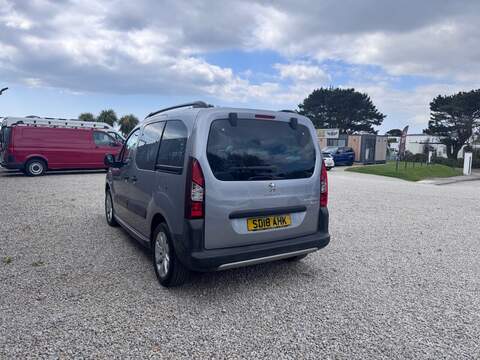 Peugeot Partner Tepee BlueHDi Outdoor - U1696
