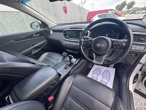 Kia Sorento CRDi KX-4 - U1702