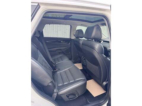 Kia Sorento CRDi KX-4 - U1702