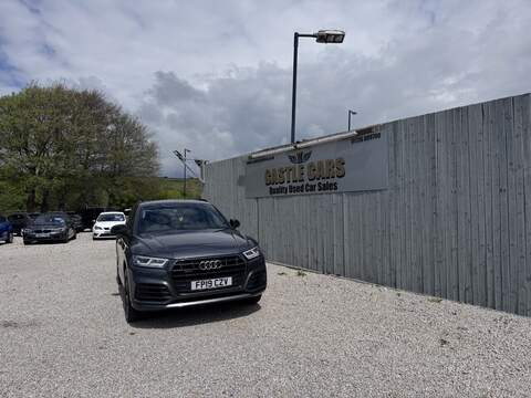 Audi Q5 TDI Black Edition - U1707