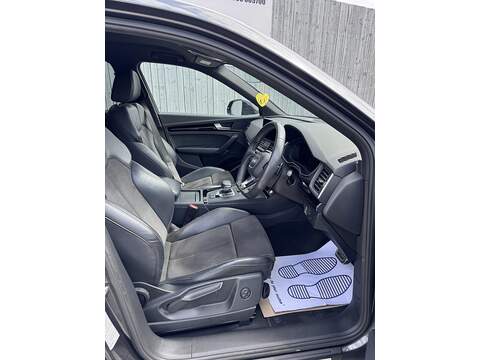 Audi Q5 TDI Black Edition - U1707