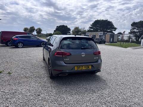 Volkswagen Golf TDI BlueMotion Tech R-Line - U1711