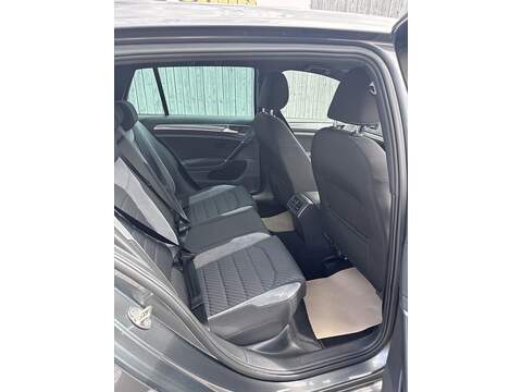 Volkswagen Golf TDI BlueMotion Tech R-Line - U1711