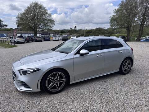 Mercedes-Benz A Class A180d AMG Line - U1712