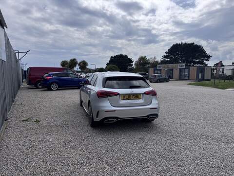 Mercedes-Benz A Class A180d AMG Line - U1712