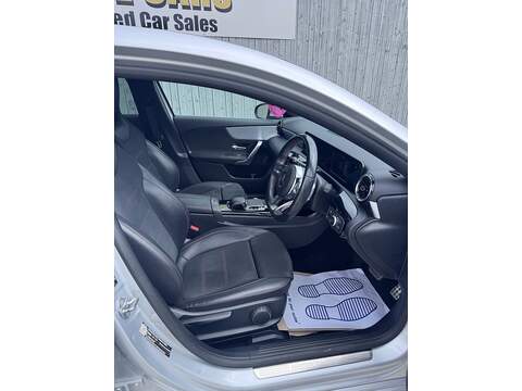Mercedes-Benz A Class A180d AMG Line - U1712