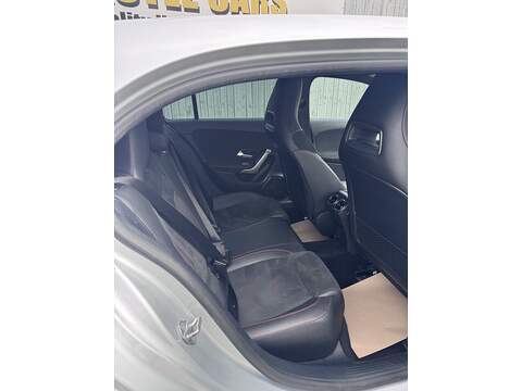 Mercedes-Benz A Class A180d AMG Line - U1712