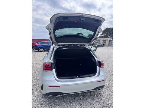 Mercedes-Benz A Class A180d AMG Line - U1712